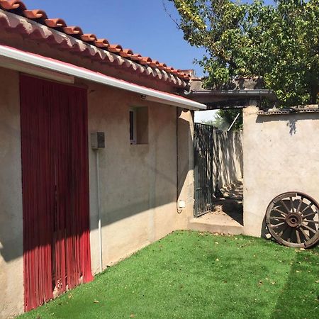 Casa Rural La Navarra 비야로블레도 외부 사진