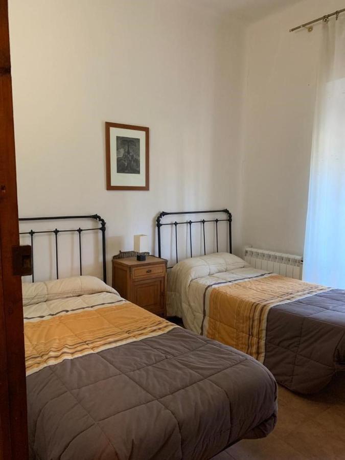 Casa Rural La Navarra 비야로블레도 외부 사진